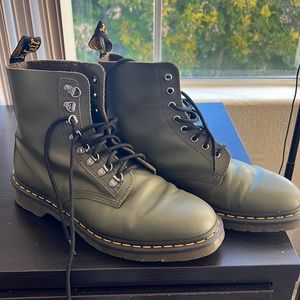 Green Dr Martens Men boots (no box)